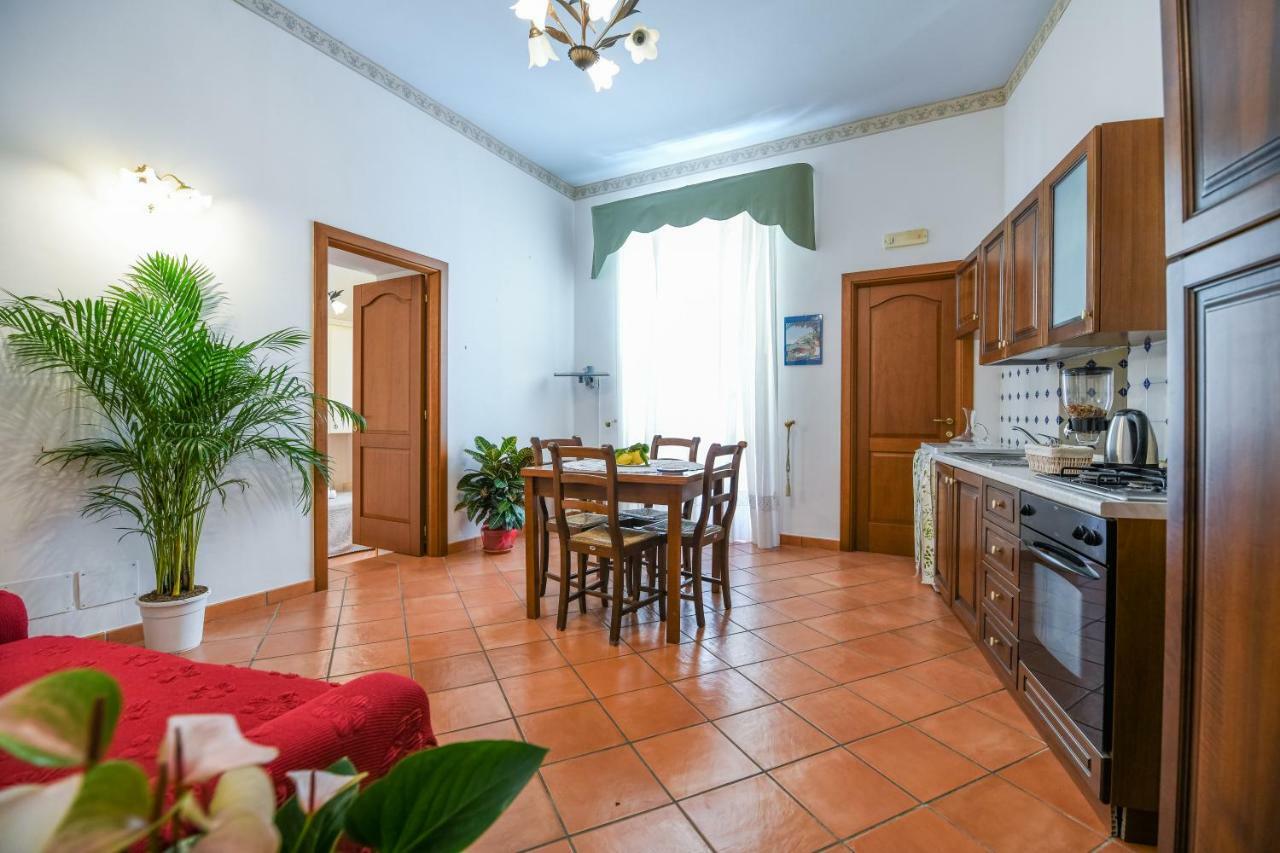 La Francese Apartment Atrani Bagian luar foto