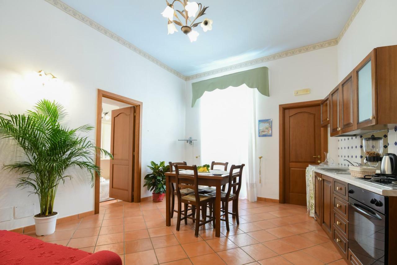 La Francese Apartment Atrani Bagian luar foto